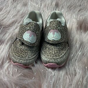 Reebok Leopard Print Kids Sneakers with Pink Details